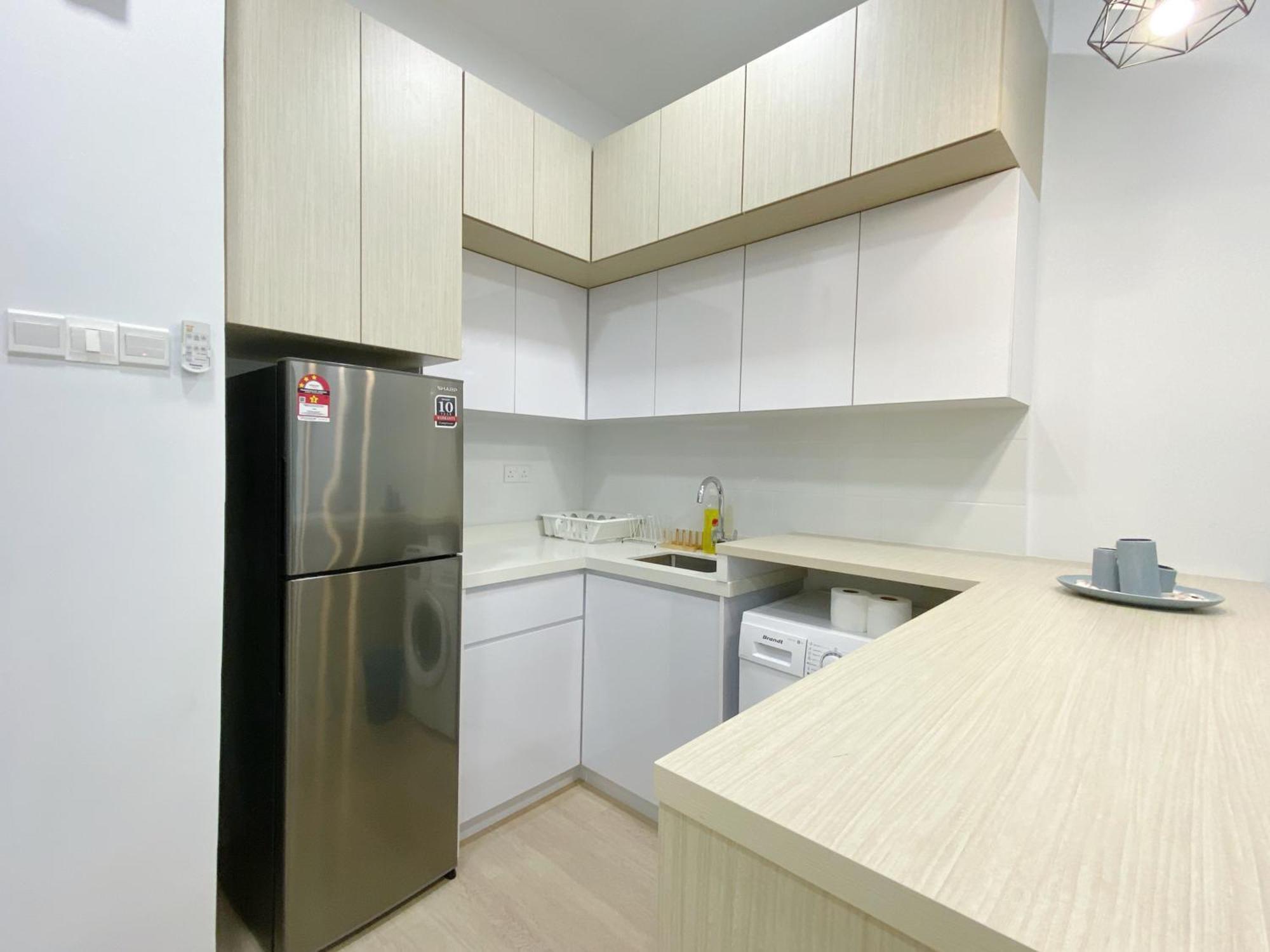 Two Bedroom At The Colony Infinitum By The Relaxstay